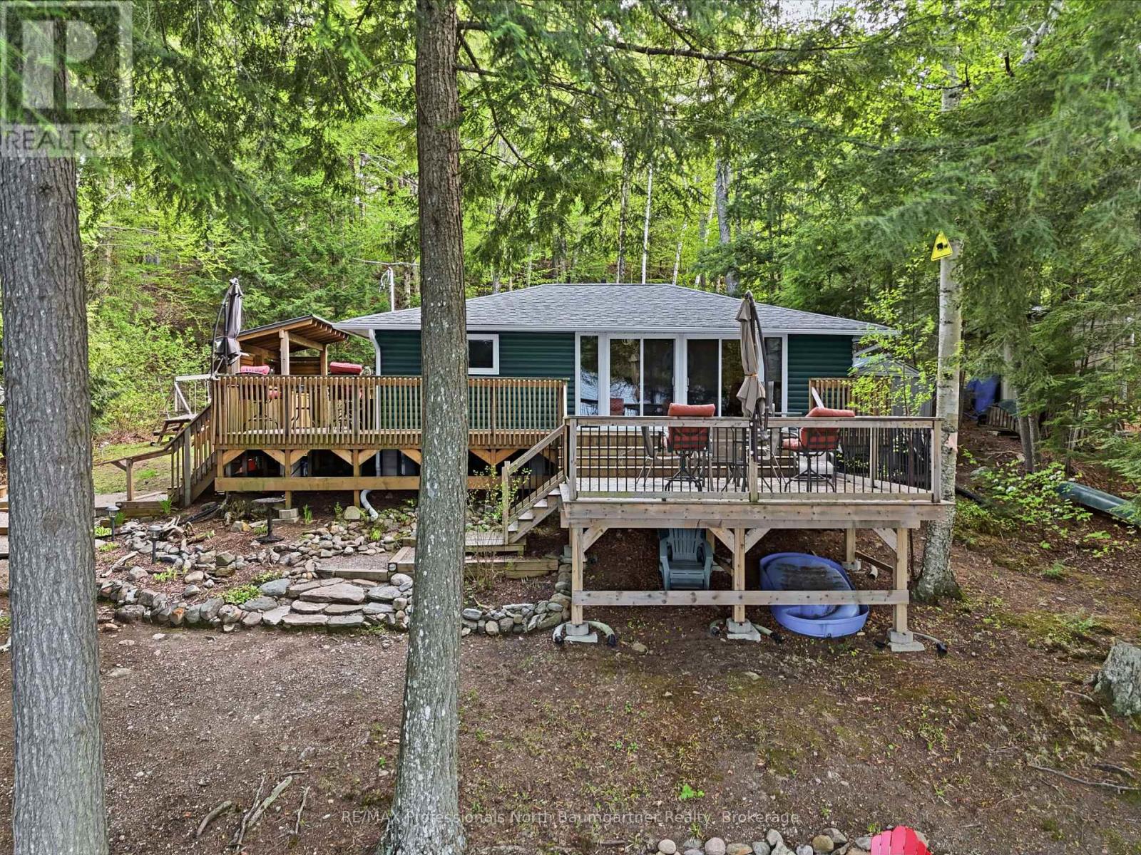 1111 CORYLUS LANE, Dysart et al, Ontario