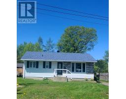 43 Poplar RD, Elliot Lake, Ontario
