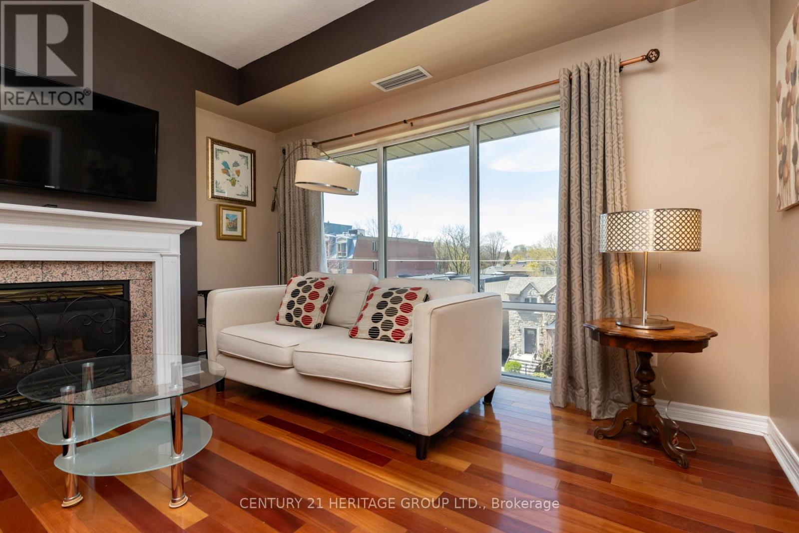 405 - 211 Randolph Road, Toronto, Ontario  M4G 4H1 - Photo 11 - C13215452