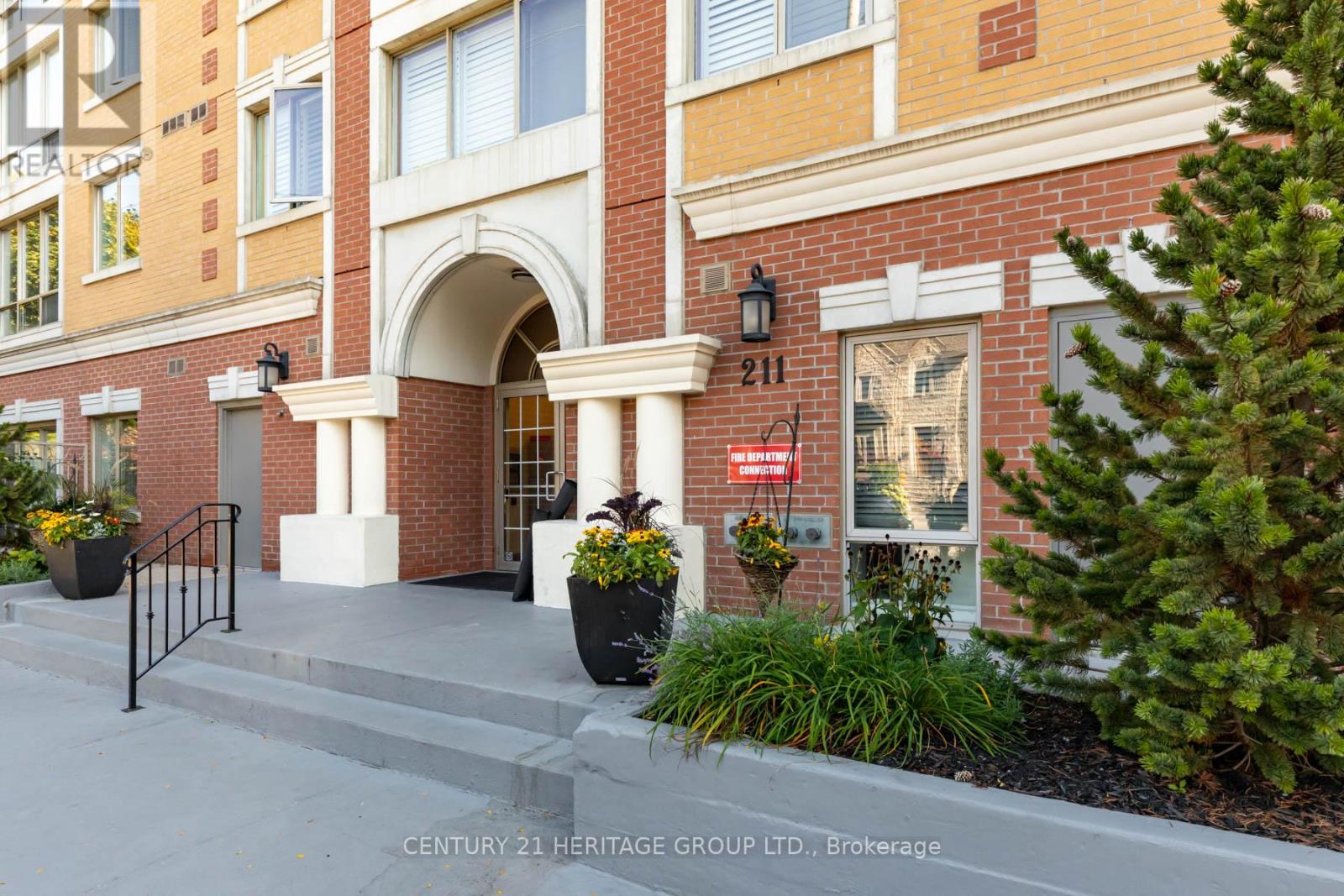 405 - 211 Randolph Road, Toronto, Ontario  M4G 4H1 - Photo 2 - C13215452