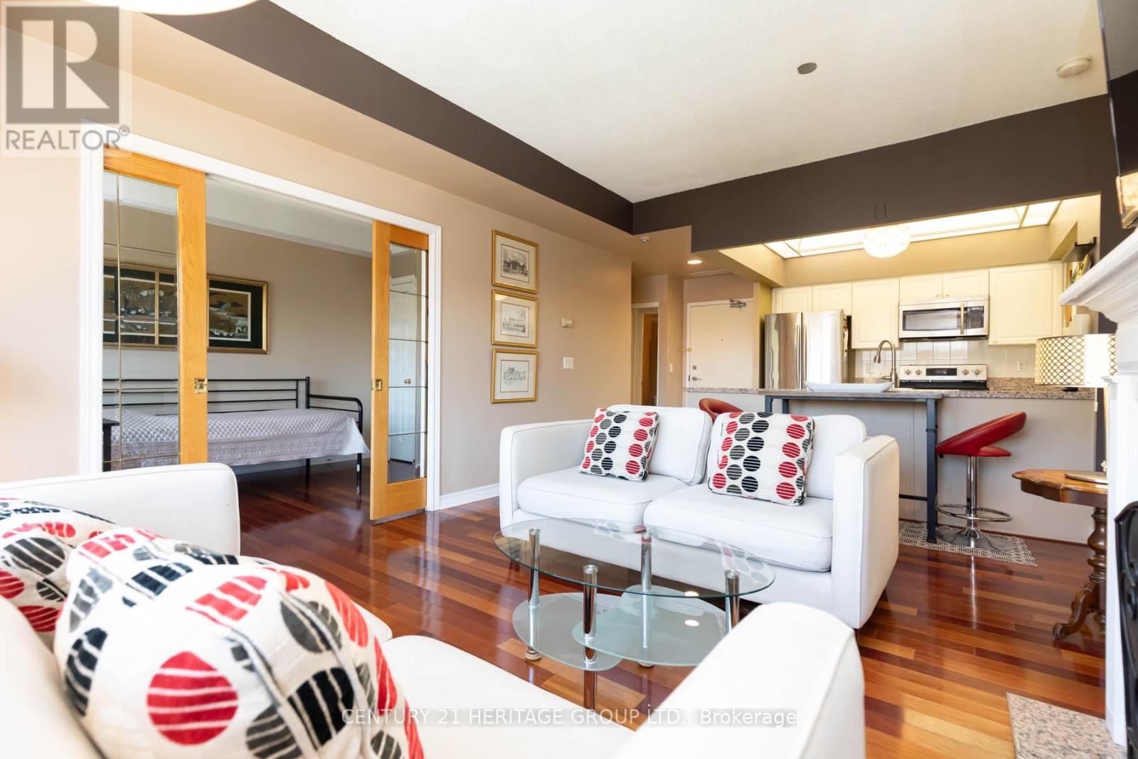 405 - 211 Randolph Road, Toronto, Ontario  M4G 4H1 - Photo 8 - C13215452