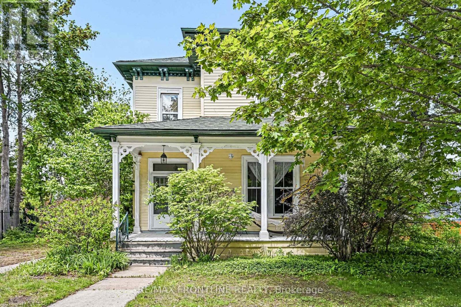 5 D'ARCY STREET, Perth, Ontario