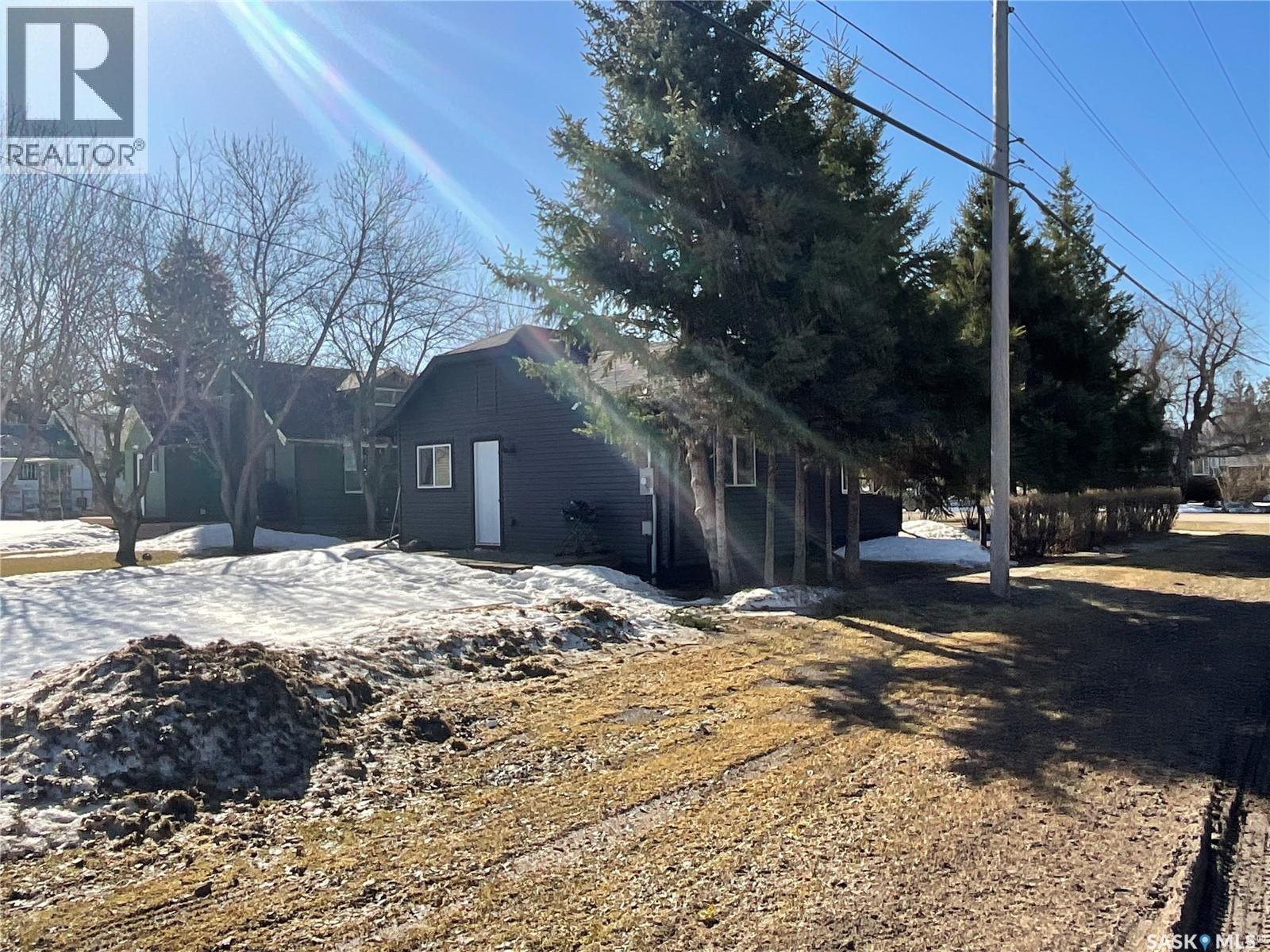 112 3rd Street S, Wakaw, Saskatchewan  S0K 4P0 - Photo 18 - SK034585