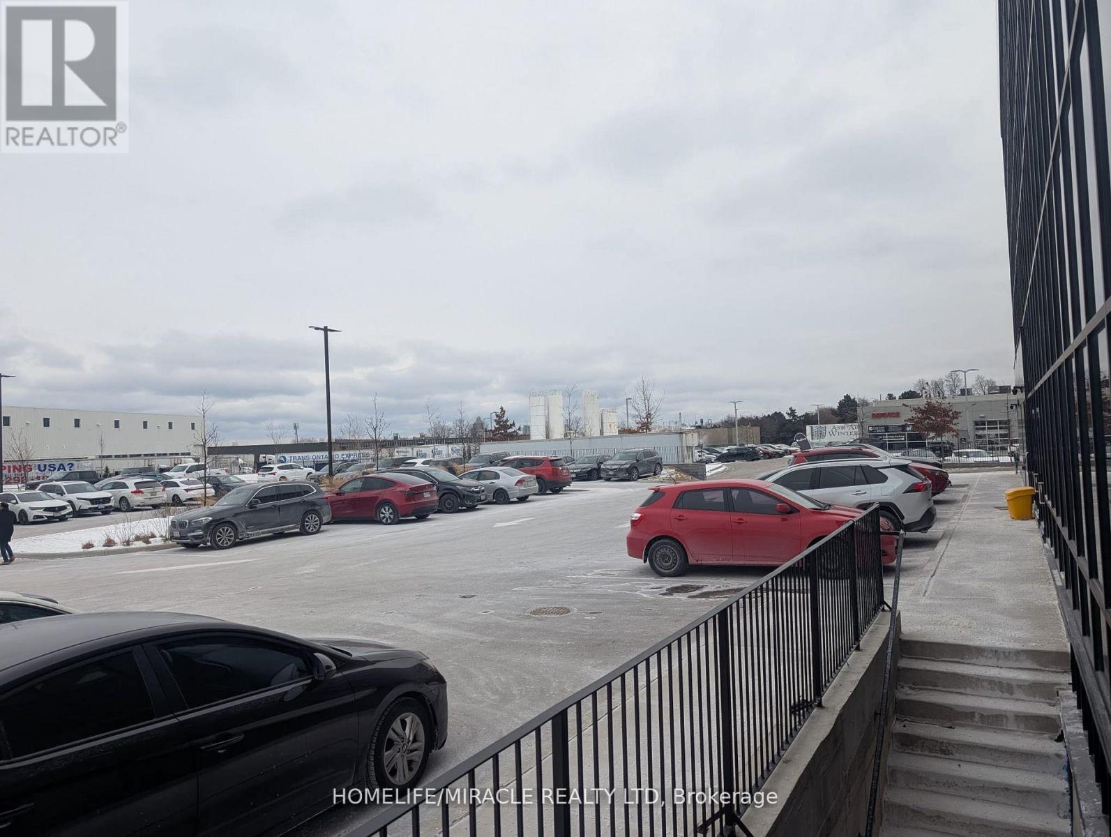 405 - 2225 Markham Road, Toronto, Ontario  M1B 2W4 - Photo 9 - E13215386