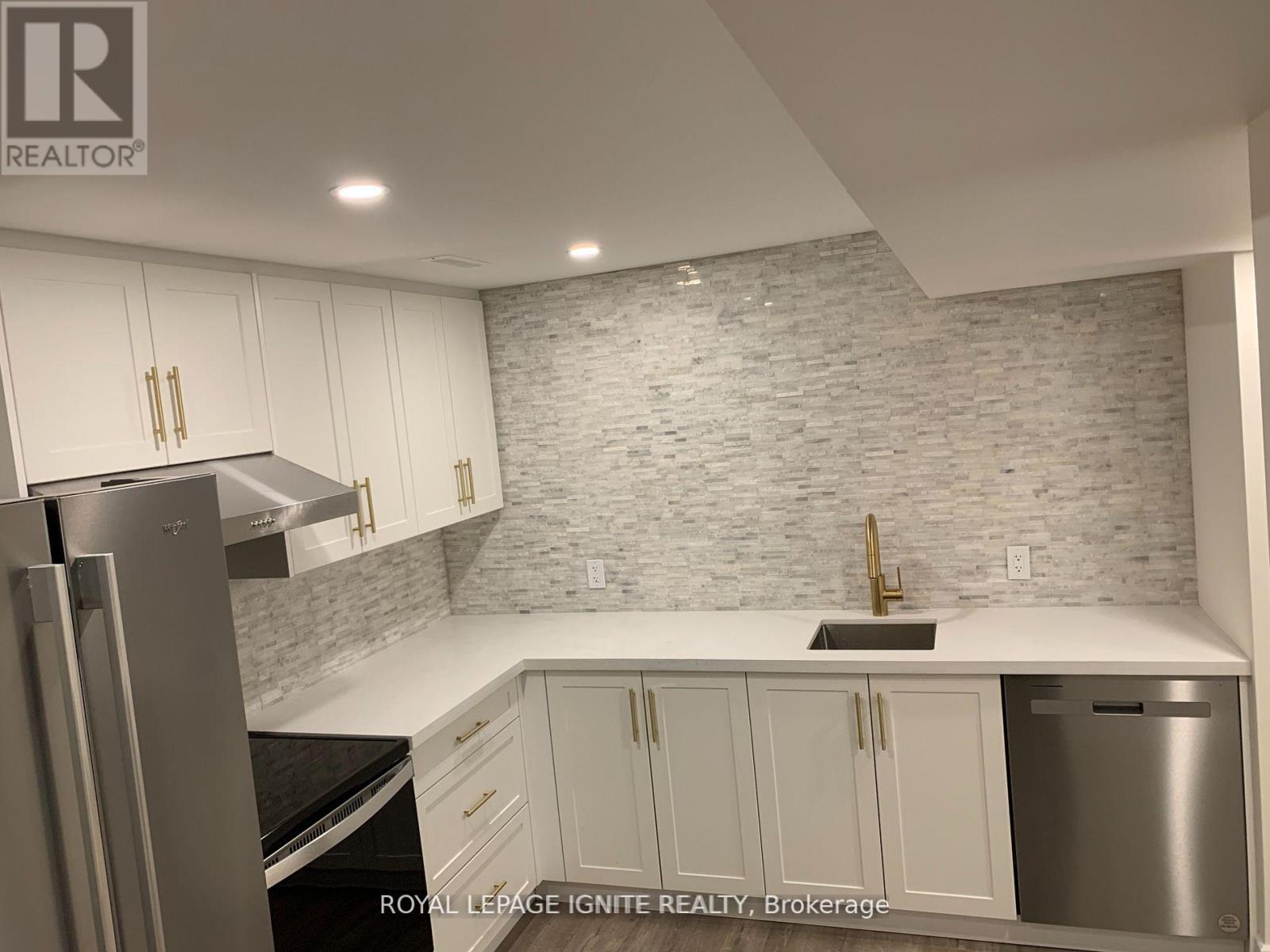 Bsmt - 79 Linton Avenue, Ajax, Ontario  L1T 2V5 - Photo 10 - E13215426