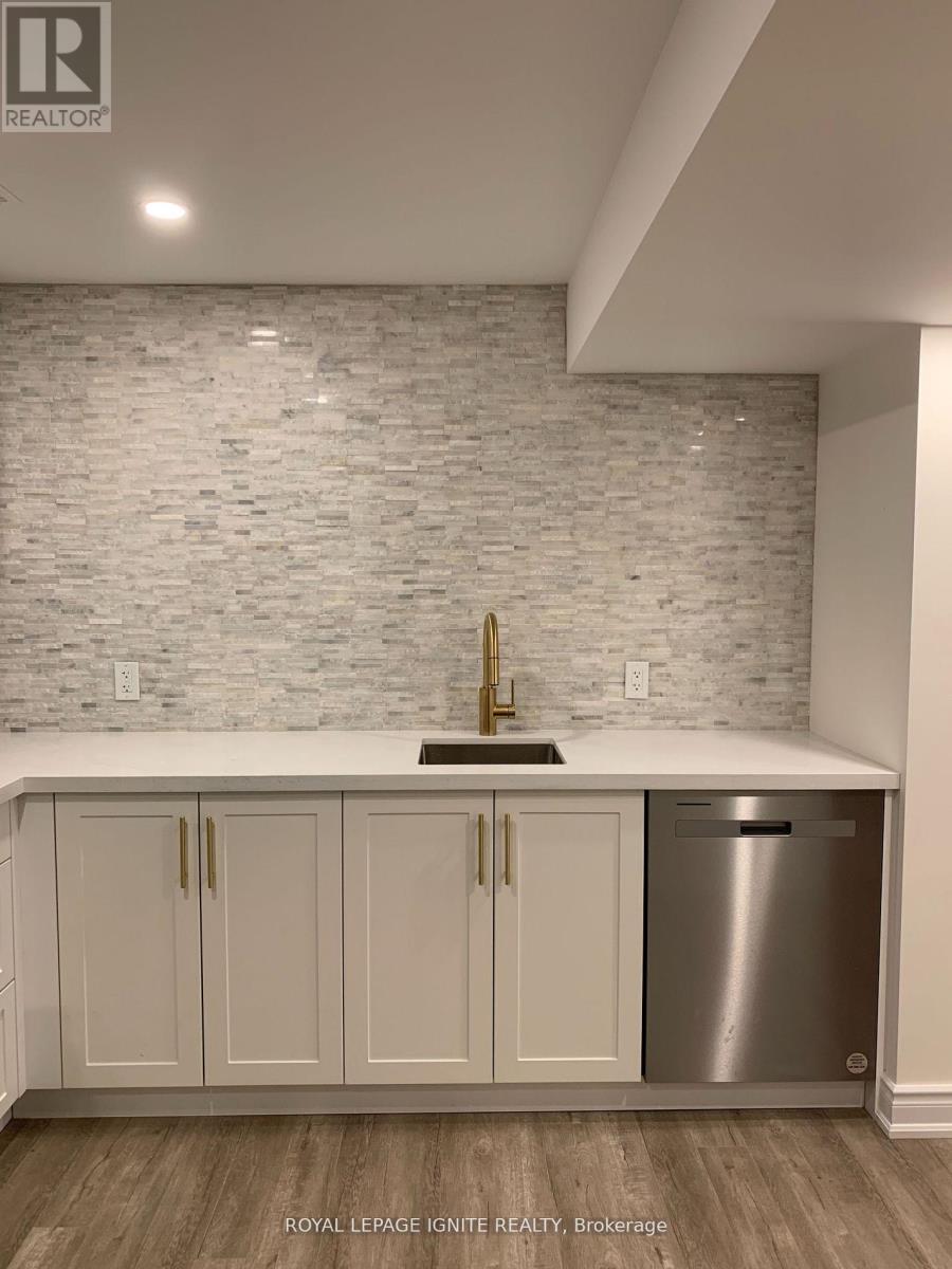 Bsmt - 79 Linton Avenue, Ajax, Ontario  L1T 2V5 - Photo 12 - E13215426