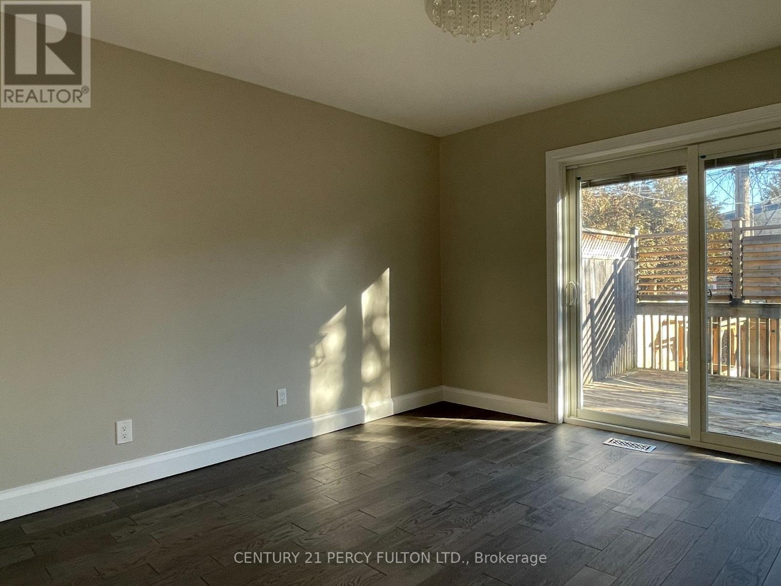 Upper - 771 Krosno Boulevard, Pickering, Ontario  L1W 1G5 - Photo 14 - E13215508