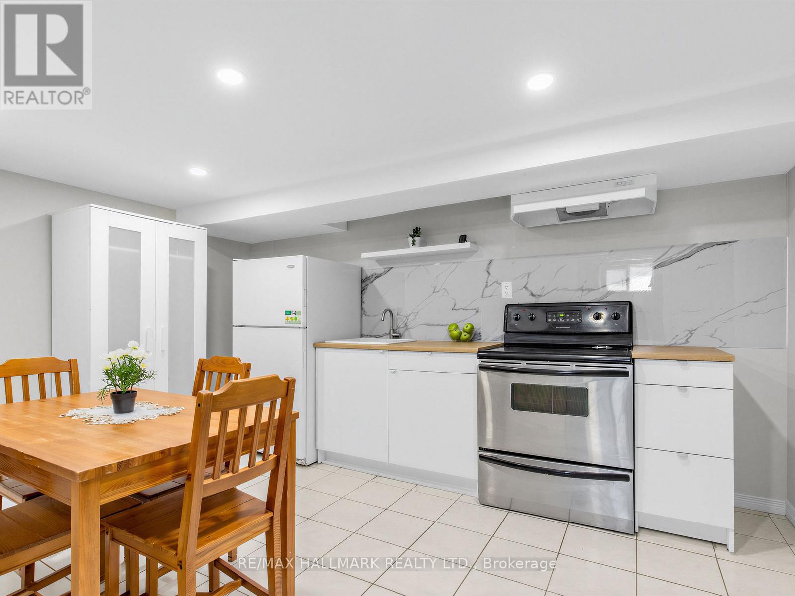 Bsmnt - 67 Trinnell Boulevard, Toronto, Ontario  M1L 1S6 - Photo 17 - E13215514