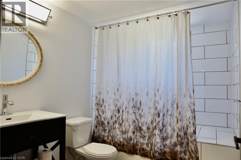 21 Deschene Avenue, Hamilton, Ontario  L9A 3J8 - Photo 25 - 40834721