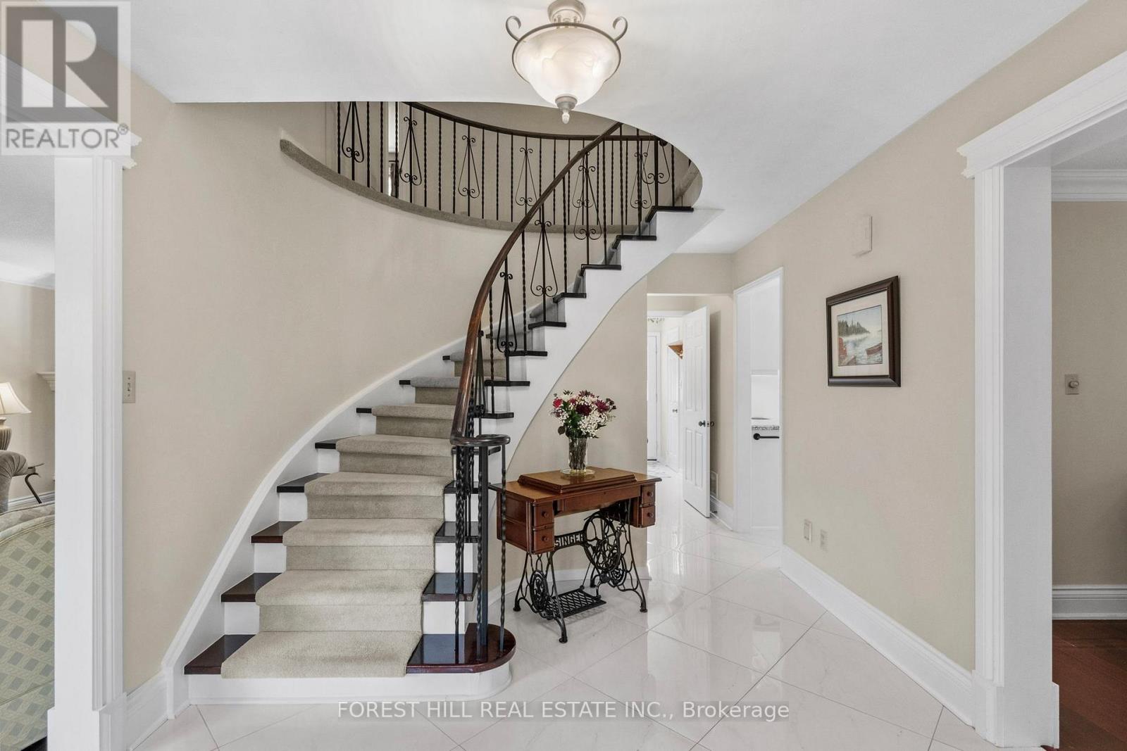34 Fletcher Drive, Brampton, Ontario  L6Y 2G6 - Photo 4 - W13207872