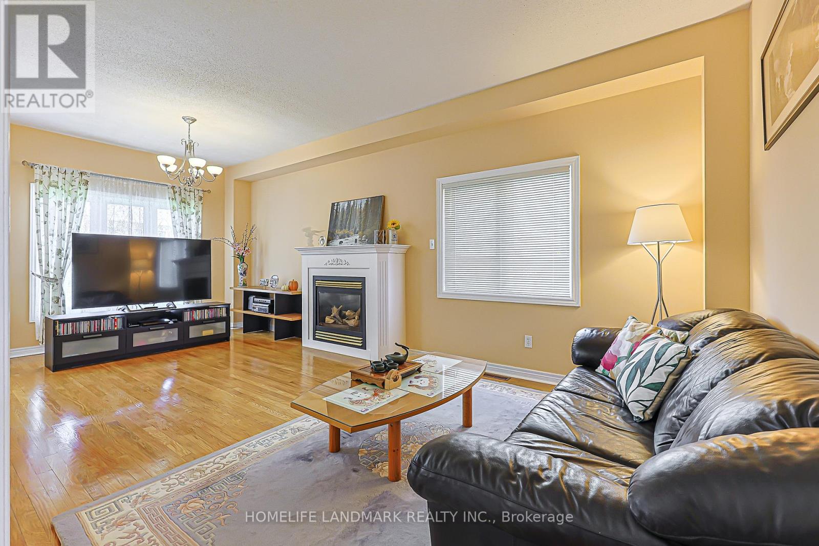 81 Eastpine Drive, Markham, Ontario  L3R 4T2 - Photo 6 - N13215440