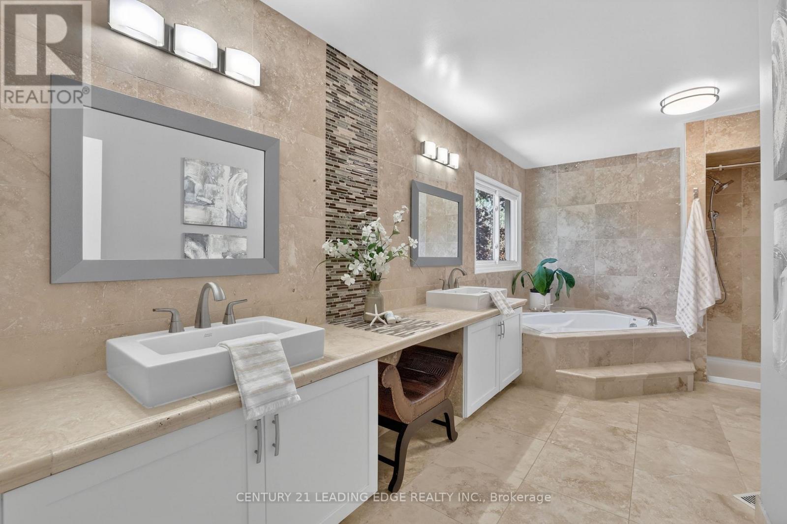 505 Aintree Drive, Whitchurch-Stouffville, Ontario  L4A 7H5 - Photo 24 - N13215470
