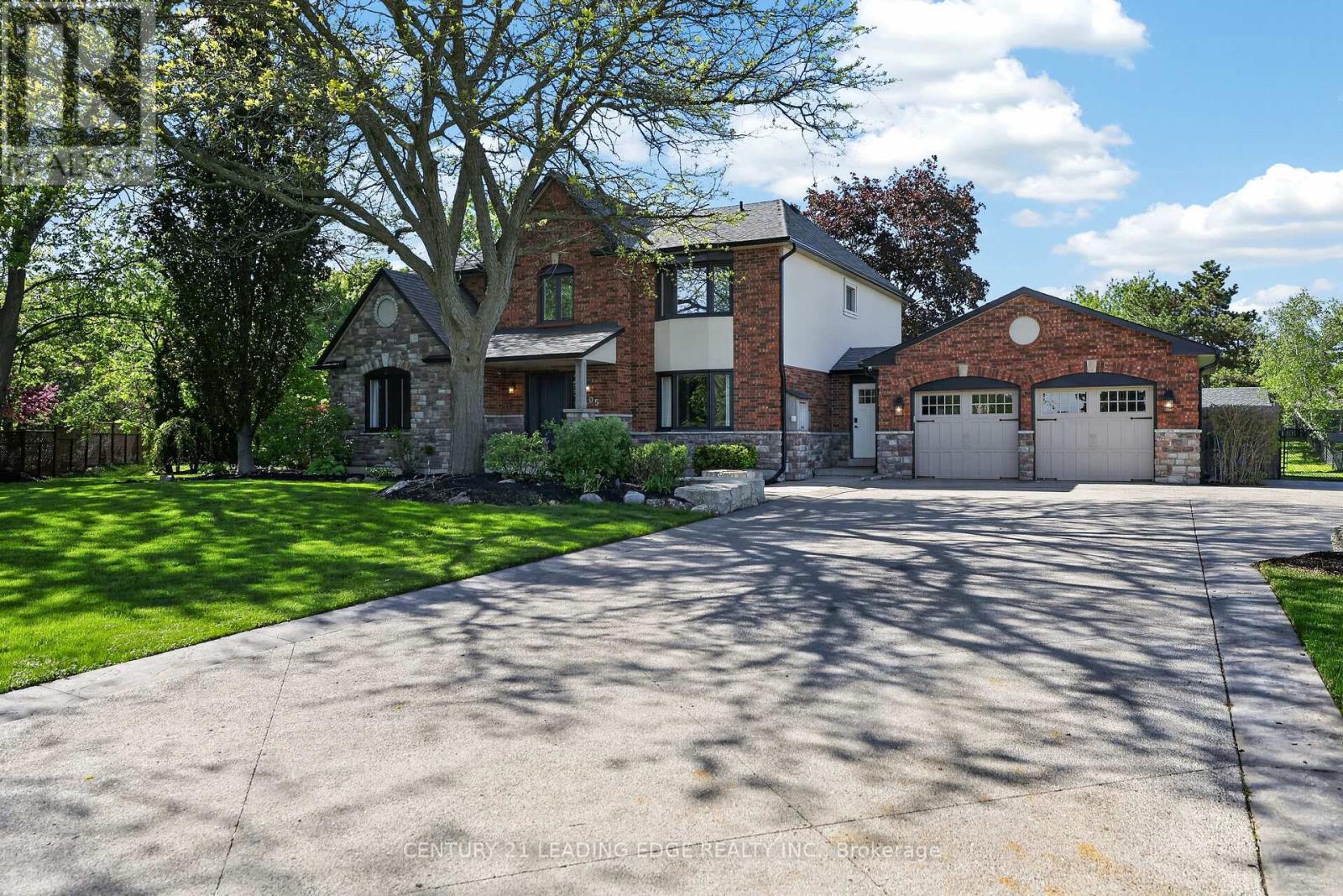 505 Aintree Drive, Whitchurch-Stouffville, Ontario  L4A 7H5 - Photo 3 - N13215470