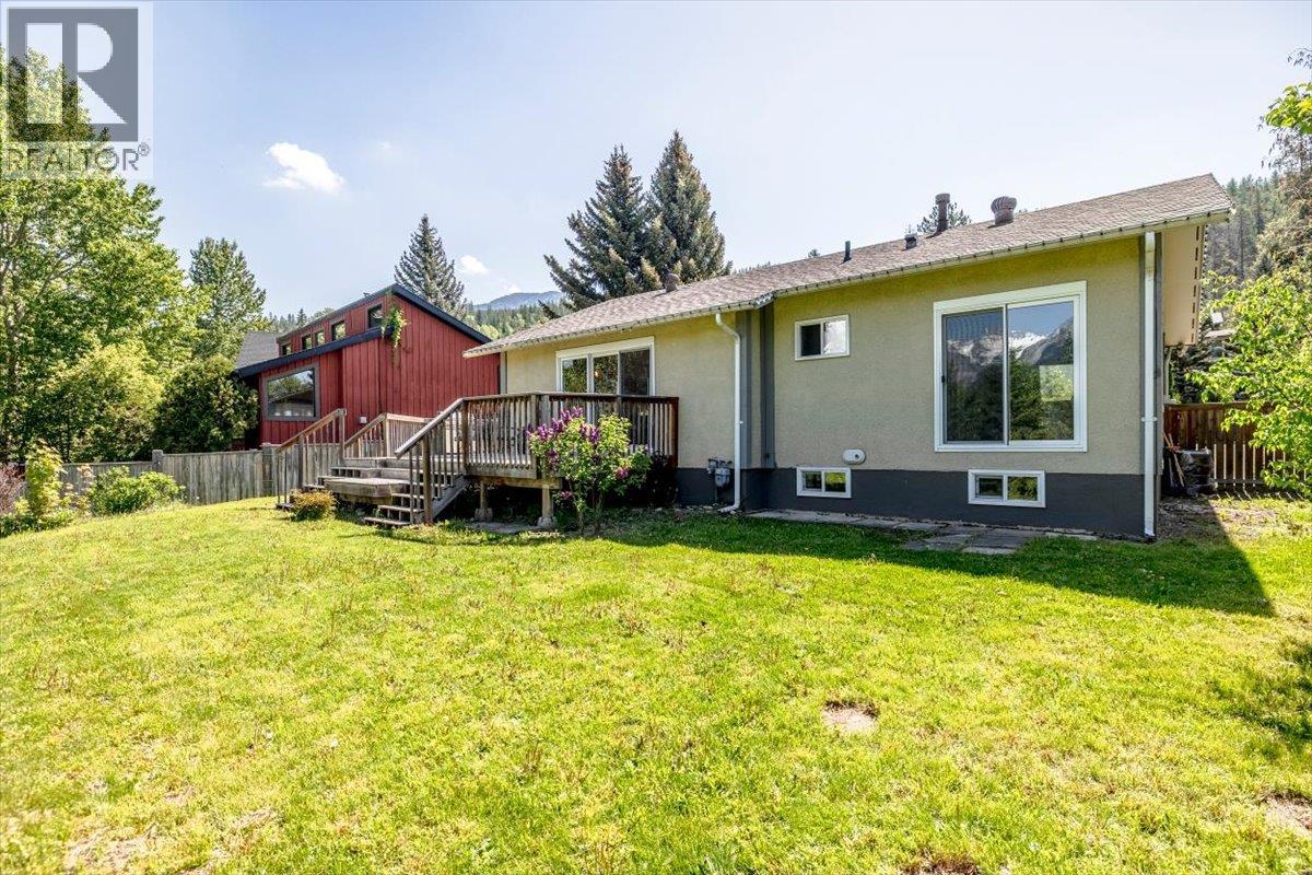 69 Ridgemont Drive, Fernie, British Columbia  V0B 1M2 - Photo 73 - 10389425