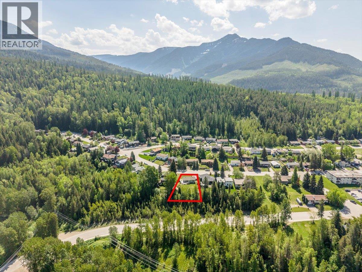 69 Ridgemont Drive, Fernie, British Columbia  V0B 1M2 - Photo 85 - 10389425