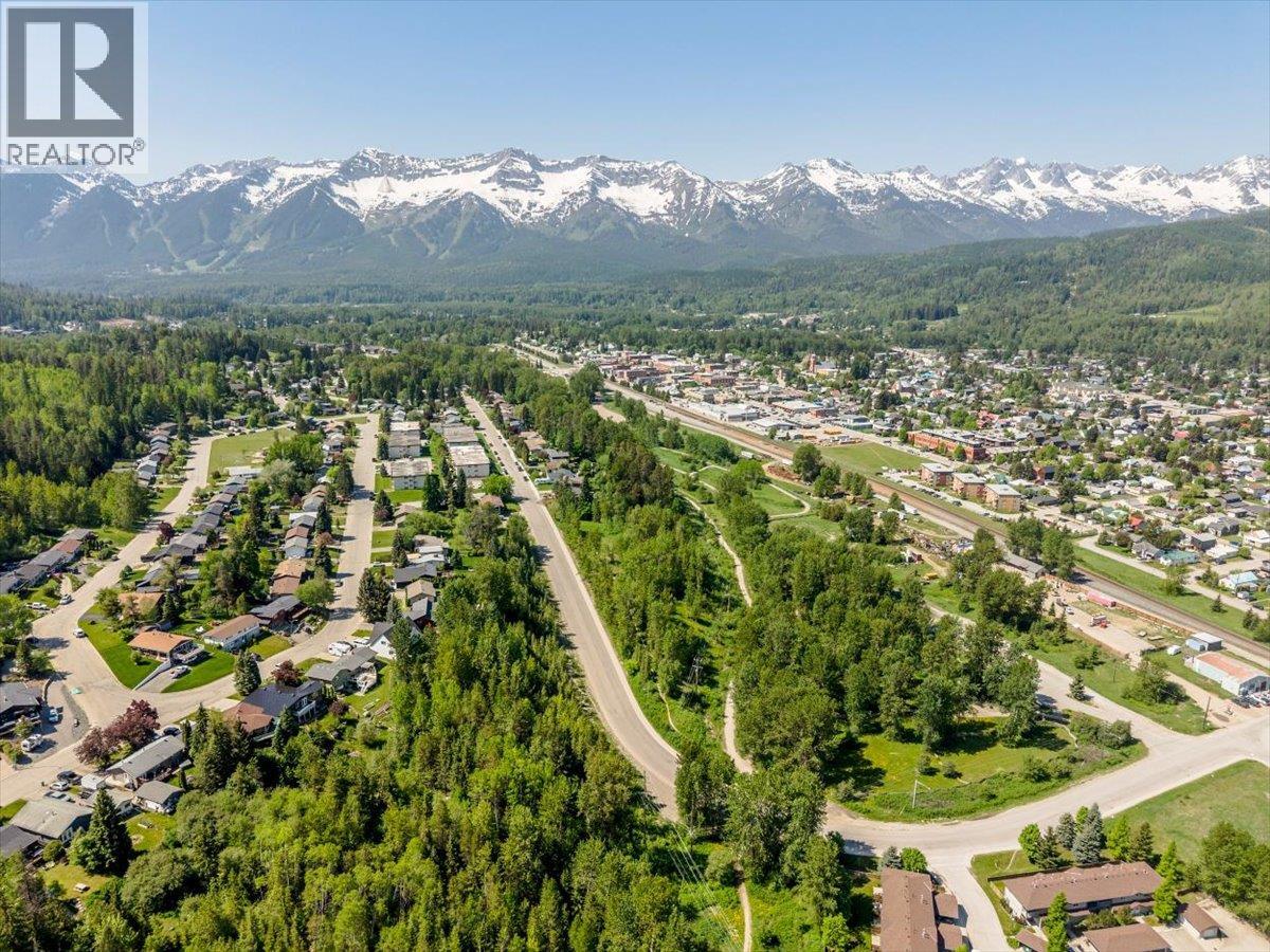 69 Ridgemont Drive, Fernie, British Columbia  V0B 1M2 - Photo 84 - 10389425