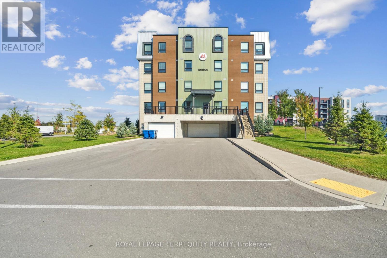 102 - 6 Spice Way, Barrie, Ontario L9J 0J9 - Photo 2 - S13215374