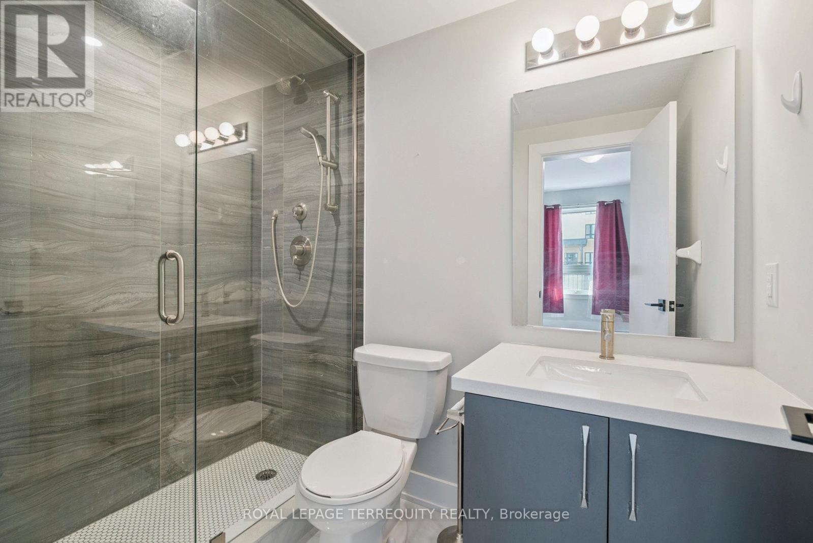 102 - 6 Spice Way, Barrie, Ontario L9J 0J9 - Photo 33 - S13215374