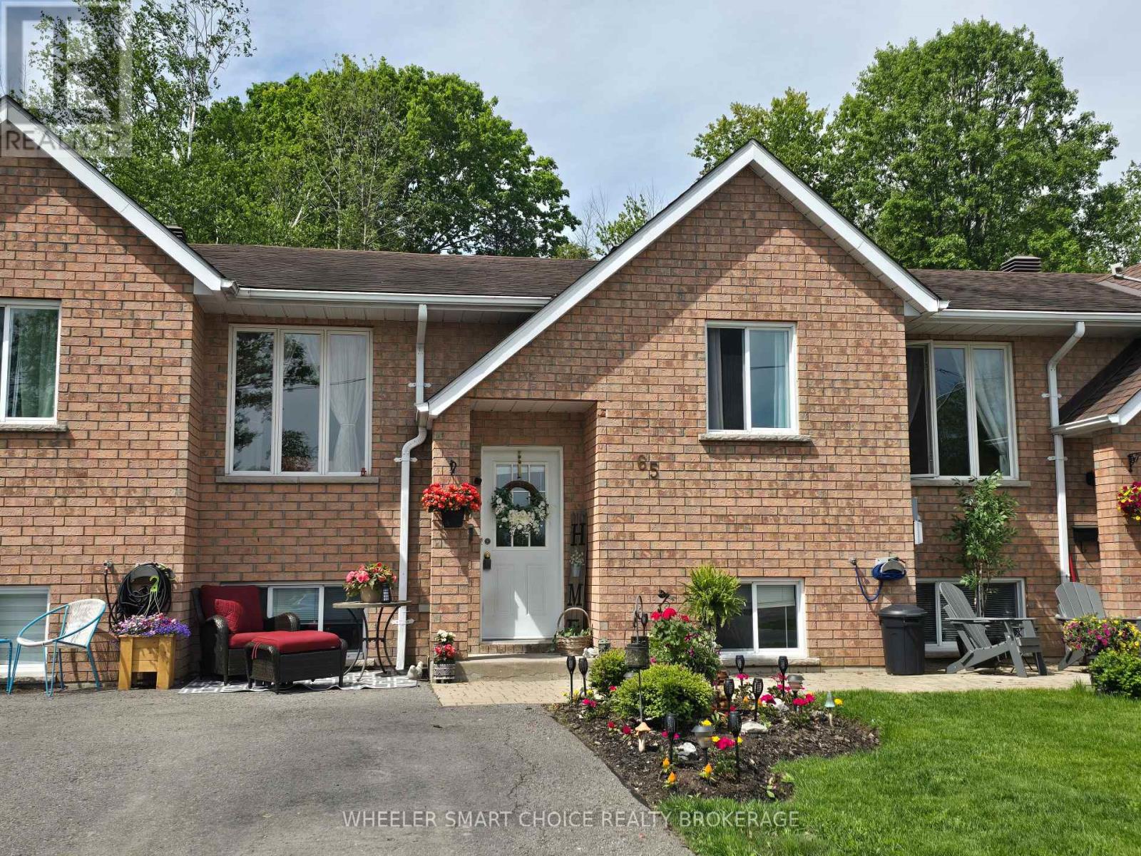 65 Farran Drive, South Stormont, Ontario  K0C 1M0 - Photo 1 - X13215462