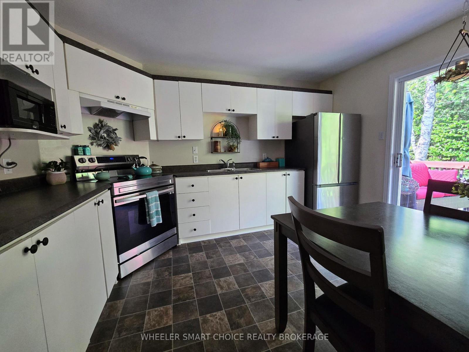 65 Farran Drive, South Stormont, Ontario  K0C 1M0 - Photo 12 - X13215462