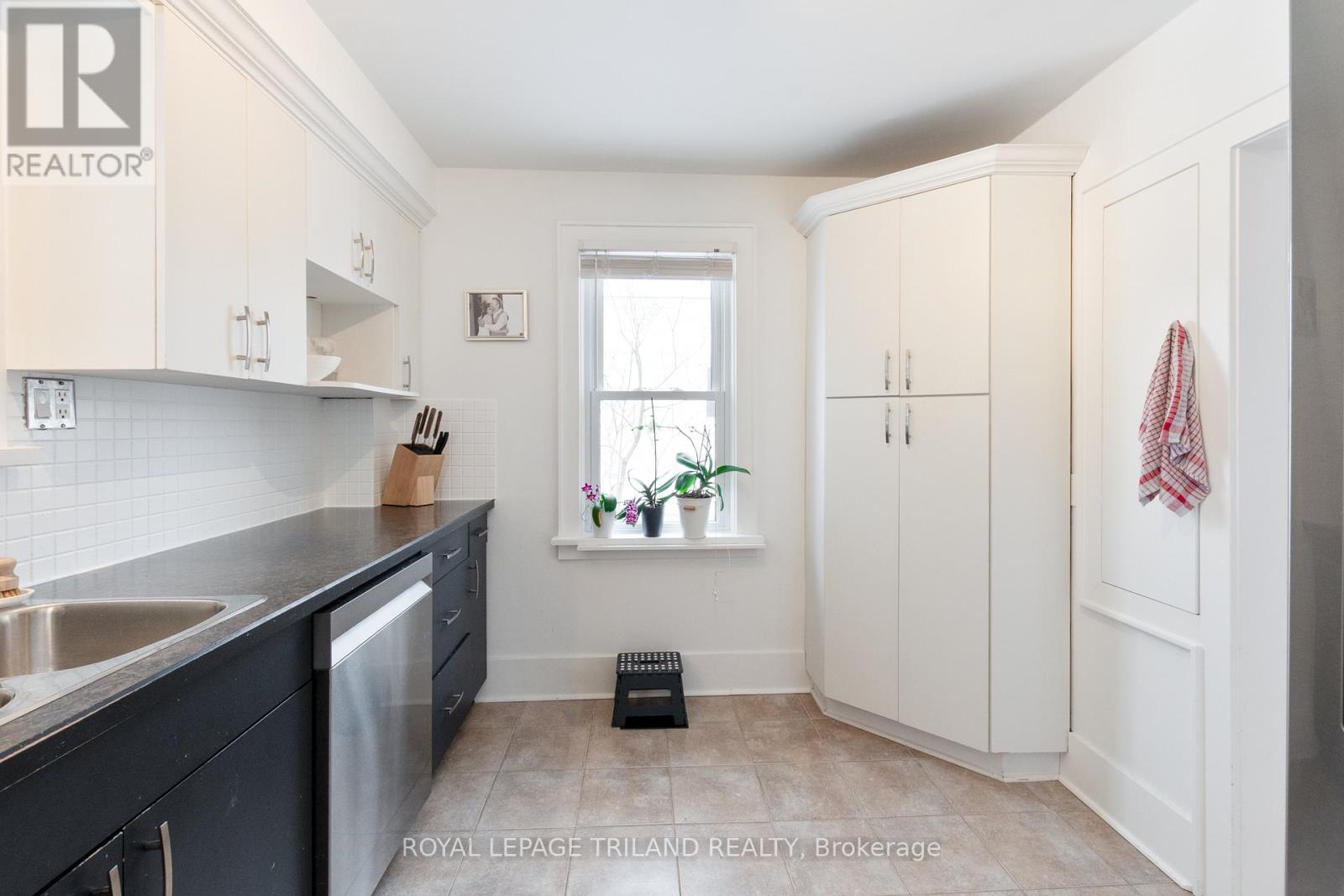 90 Locust Street, St. Thomas, Ontario  N5R 2C4 - Photo 12 - X12814406