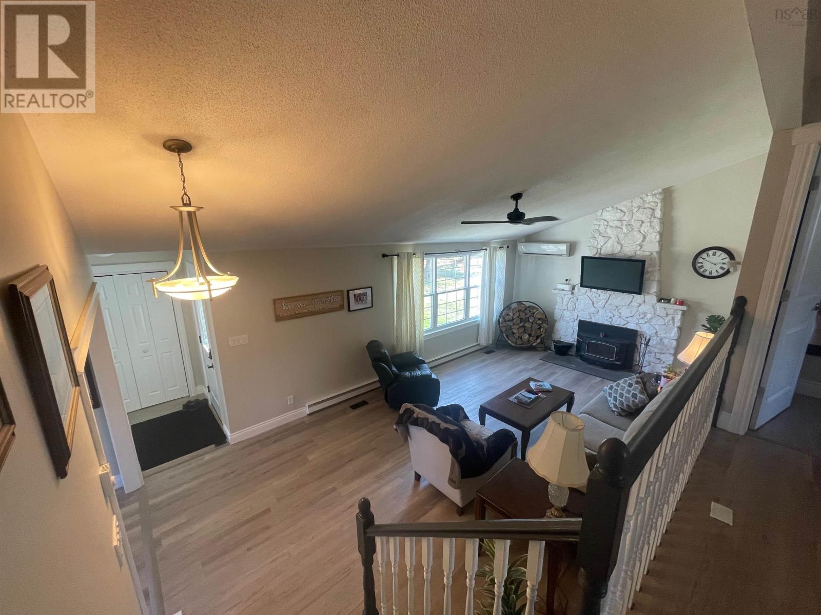 106 Morley Road, Portage, Nova Scotia  B1L 1E2 - Photo 3 - 202604964