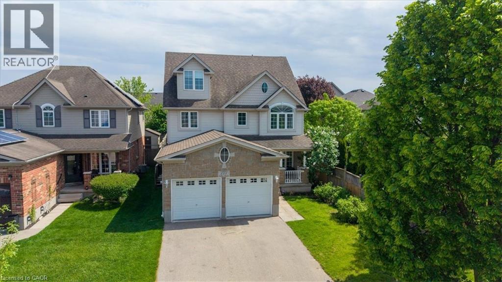 151 Decaro Crescent, Cambridge, Ontario  N3C 4M4 - Photo 2 - 40834396