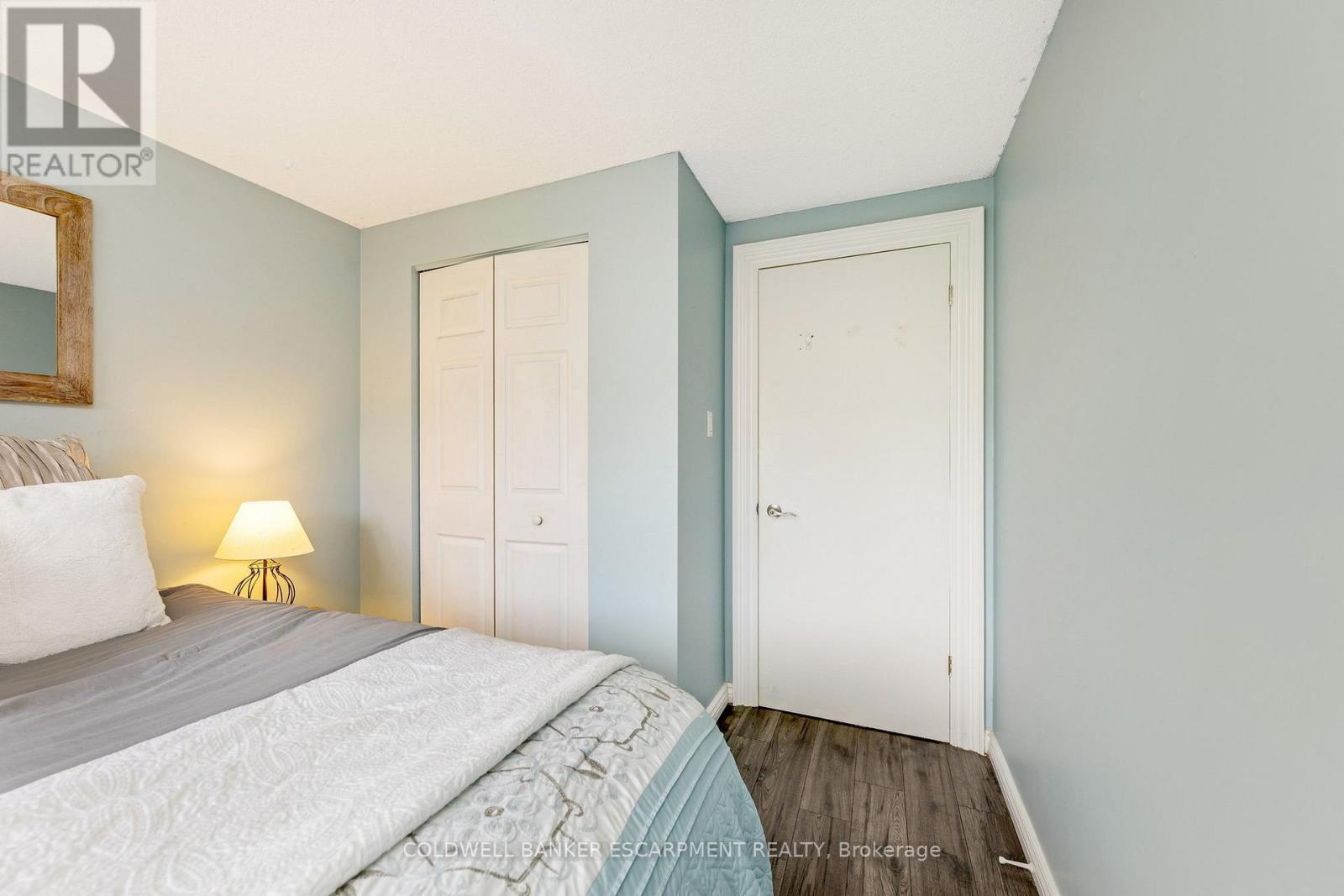 40 Danville Avenue, Halton Hills, Ontario  L7J 2W5 - Photo 14 - W13212086