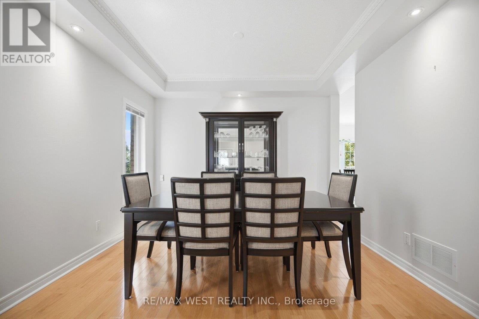 7288 Zinnia Place, Mississauga, Ontario  L5W 1K6 - Photo 11 - W13215376