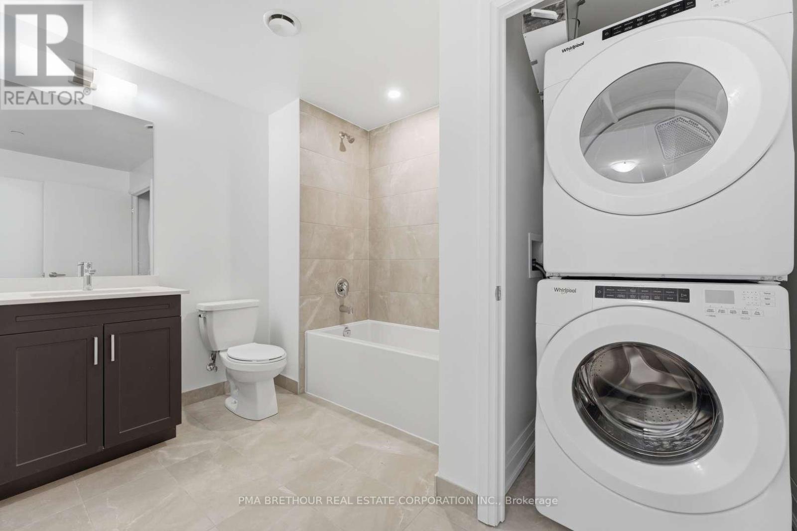 1812 - 1035 Southdown Road, Mississauga, Ontario  L5J 0A2 - Photo 6 - W13215380