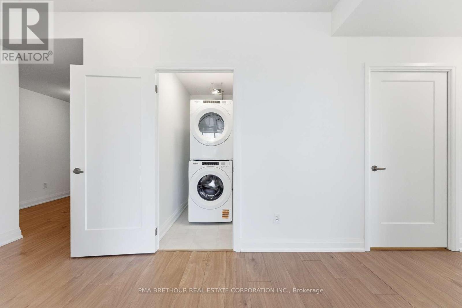 1809 - 1035 Southdown Road, Mississauga, Ontario  L5J 0A2 - Photo 12 - W13215404