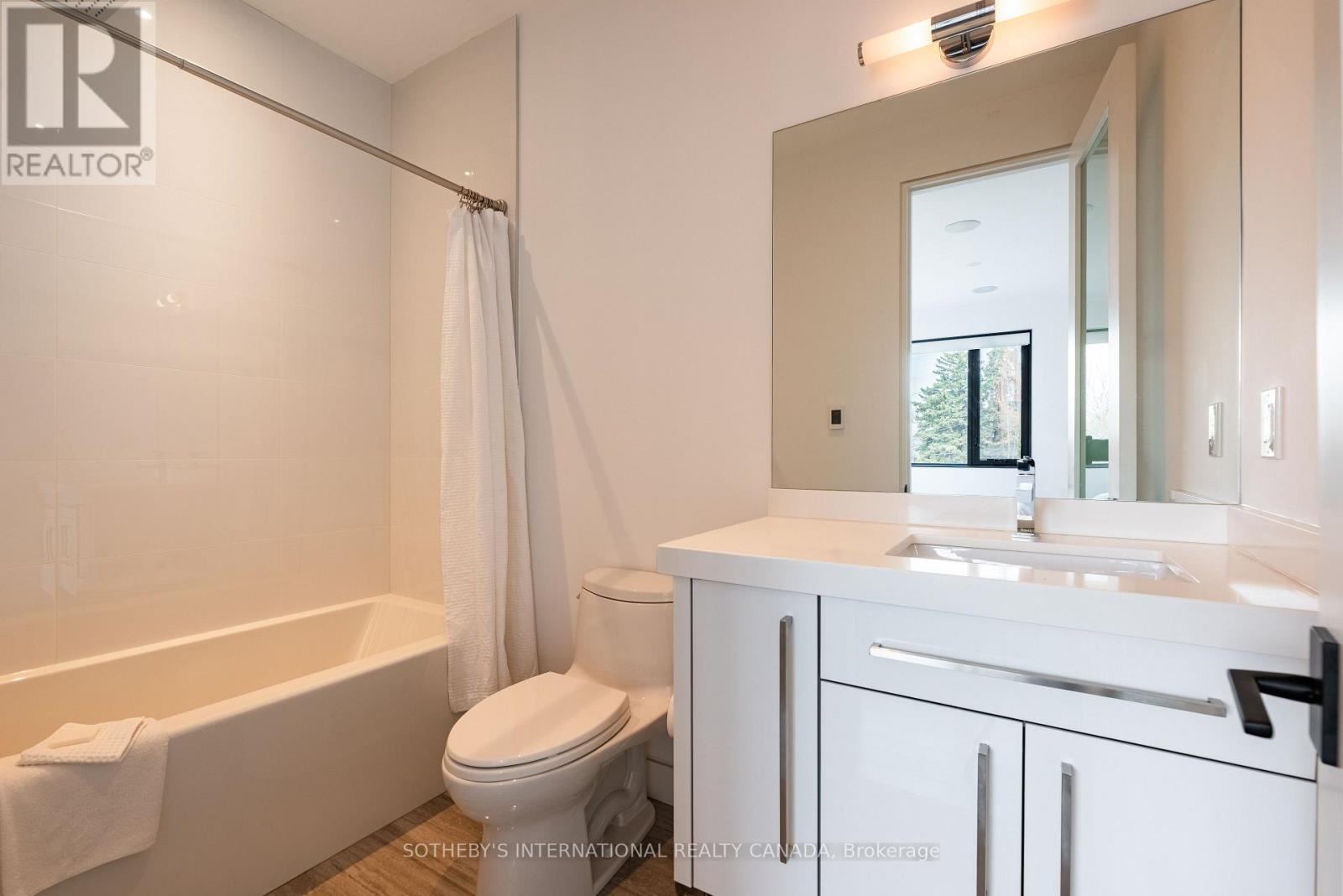 1388 Acton Crescent, Oakville, Ontario  L6J 2S5 - Photo 34 - W13215448