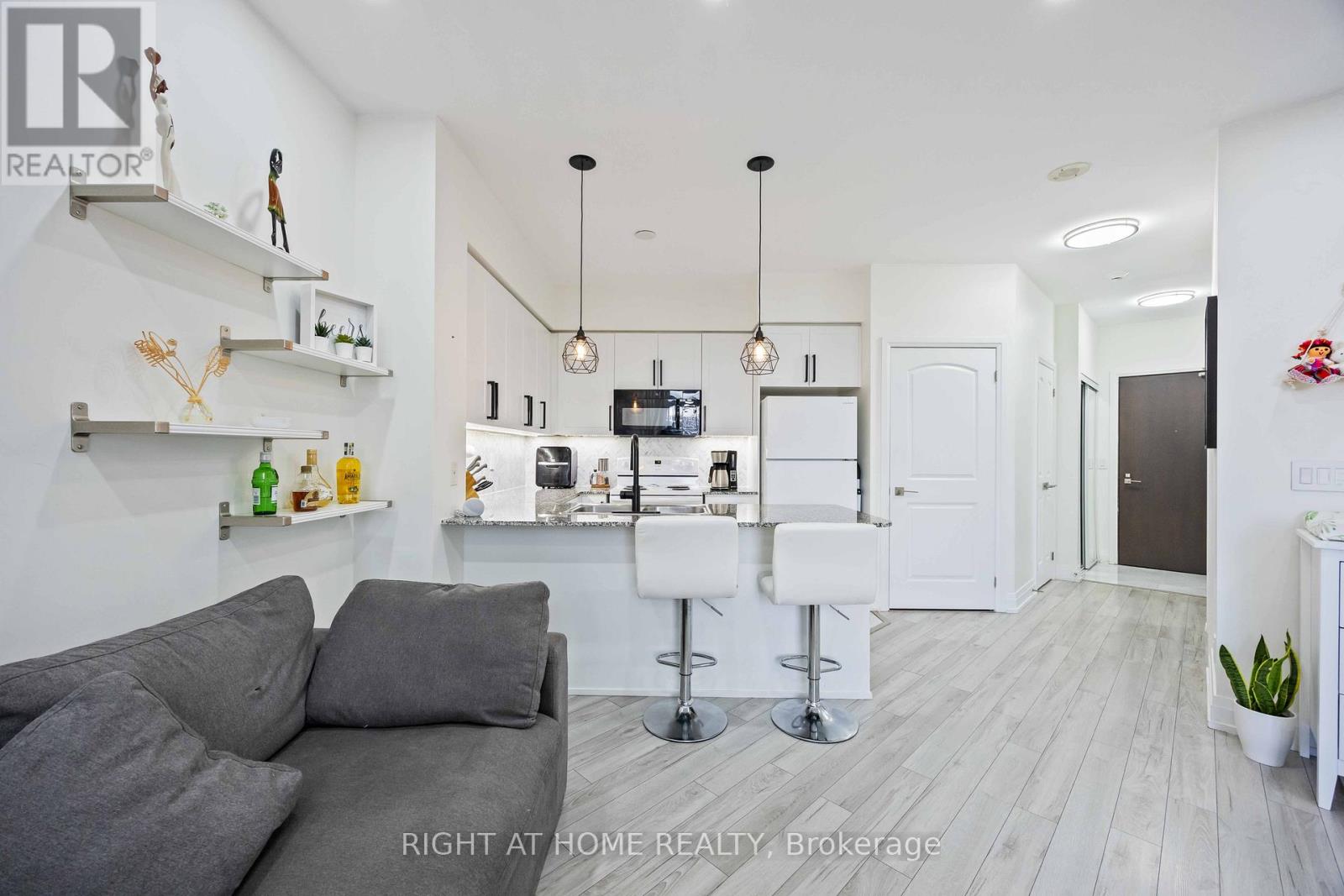 1521 - 1060 Sheppard Avenue W, Toronto, Ontario  M3J 0G7 - Photo 24 - W13215478