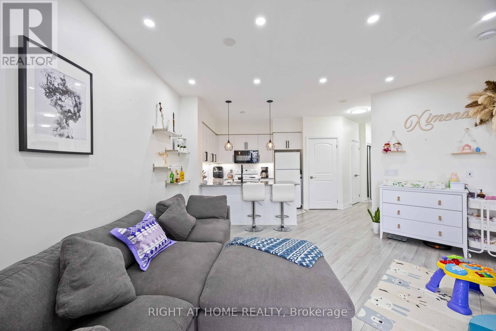 1521 - 1060 Sheppard Avenue W, Toronto, Ontario  M3J 0G7 - Photo 32 - W13215478