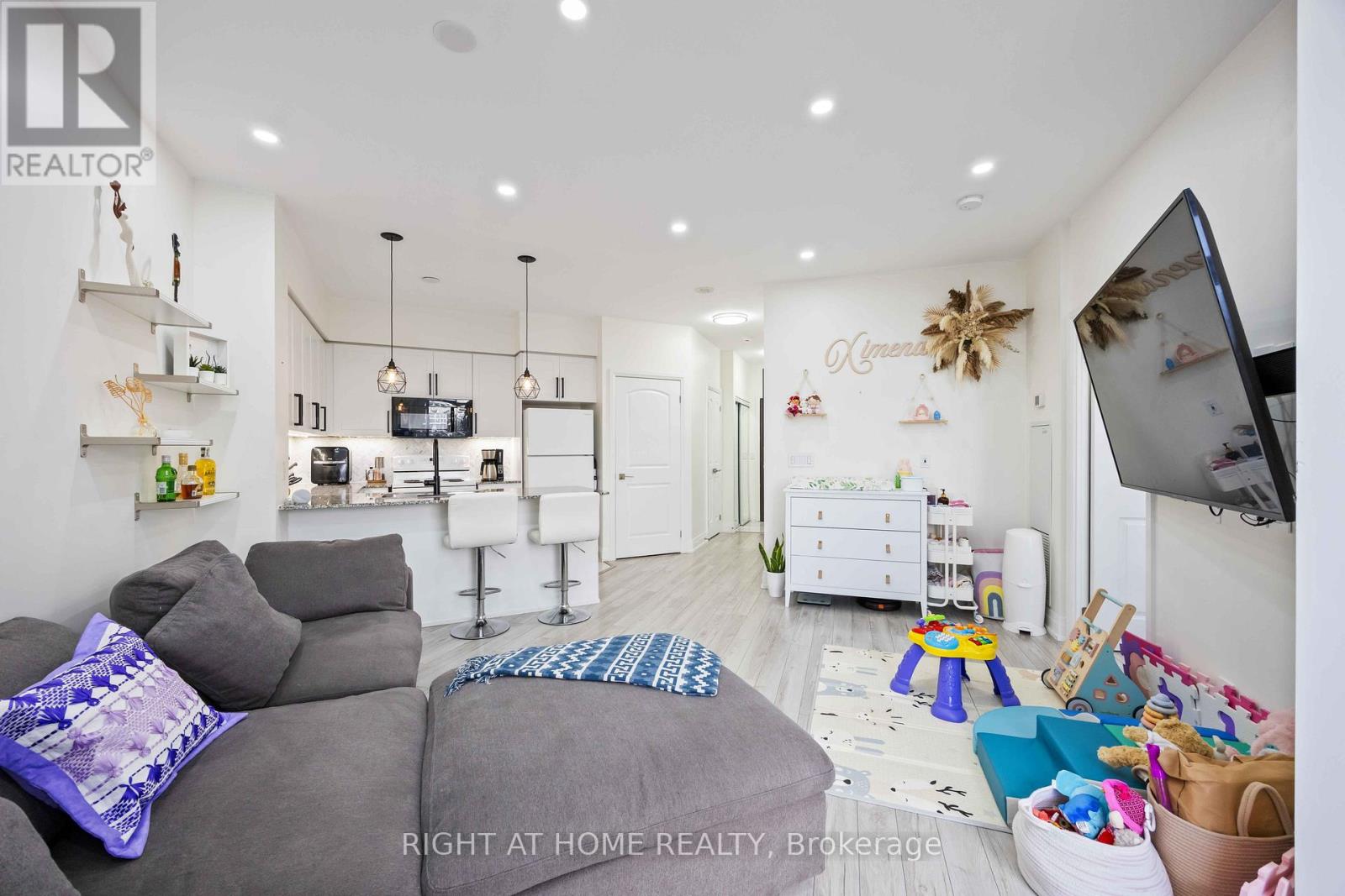 1521 - 1060 Sheppard Avenue W, Toronto, Ontario  M3J 0G7 - Photo 35 - W13215478