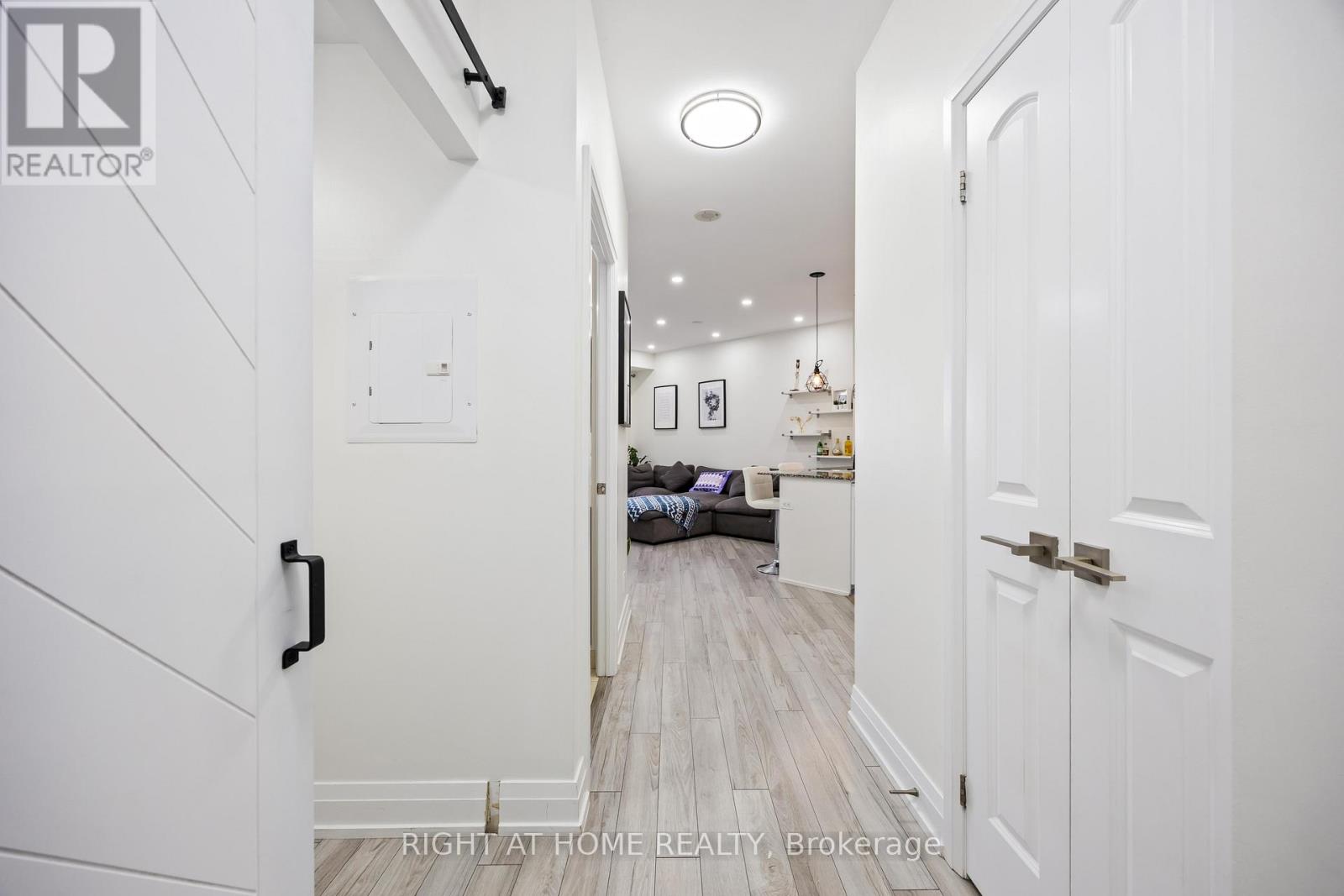 1521 - 1060 Sheppard Avenue W, Toronto, Ontario  M3J 0G7 - Photo 39 - W13215478