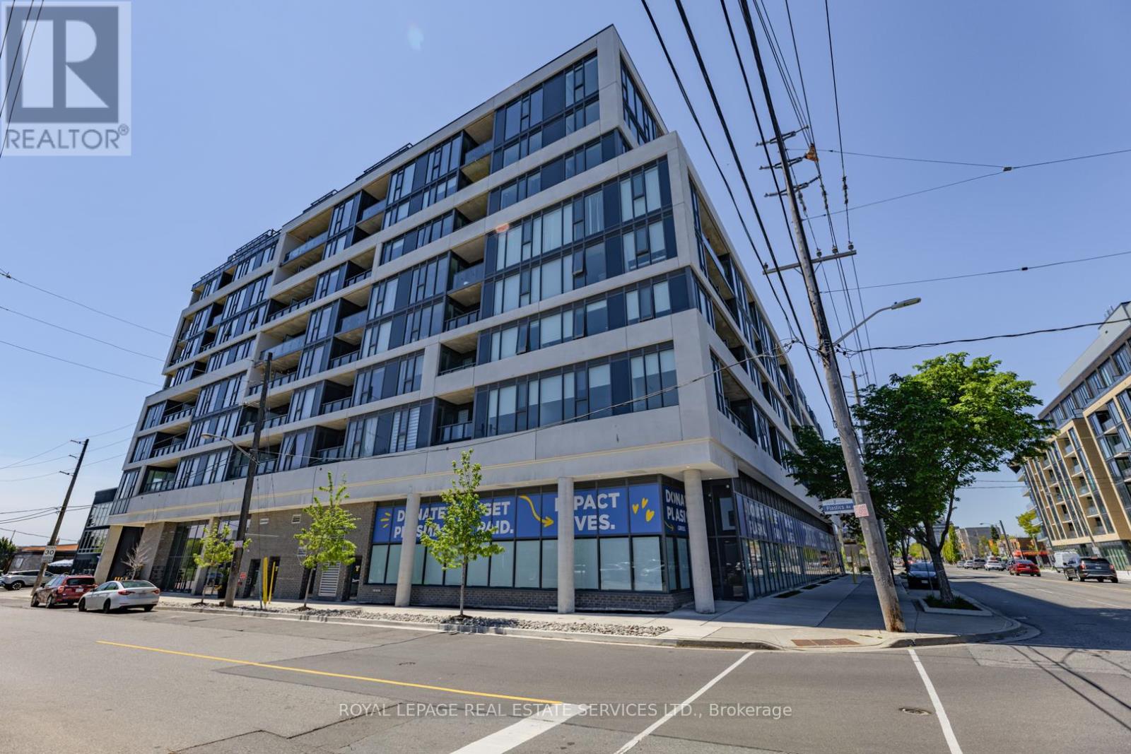 502 - 859 THE QUEENSWAY, Toronto, Ontario