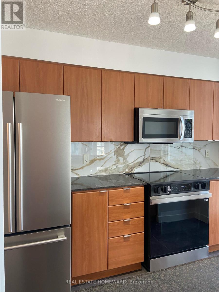 906 - 11 Brunel Court, Toronto, Ontario  M5V 3Y3 - Photo 12 - C12942934
