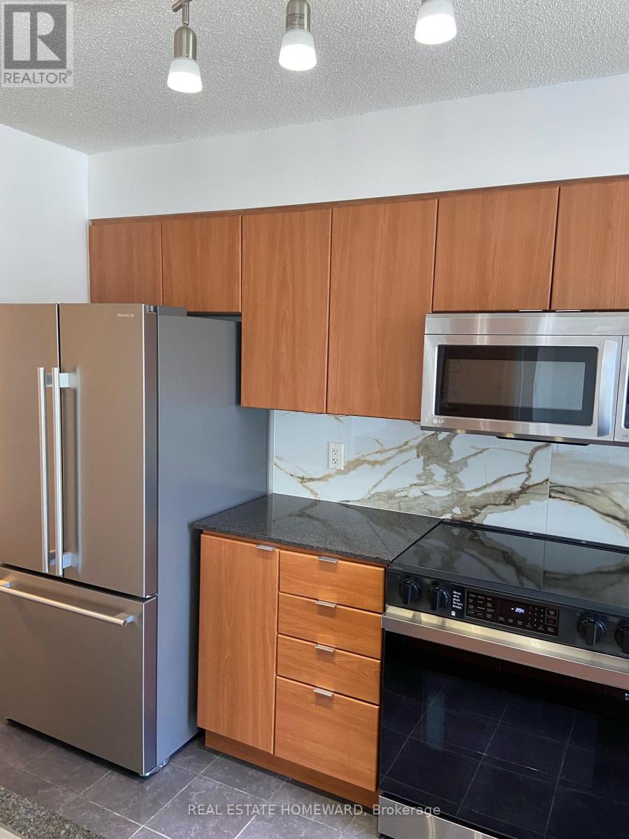 906 - 11 Brunel Court, Toronto, Ontario  M5V 3Y3 - Photo 13 - C12942934