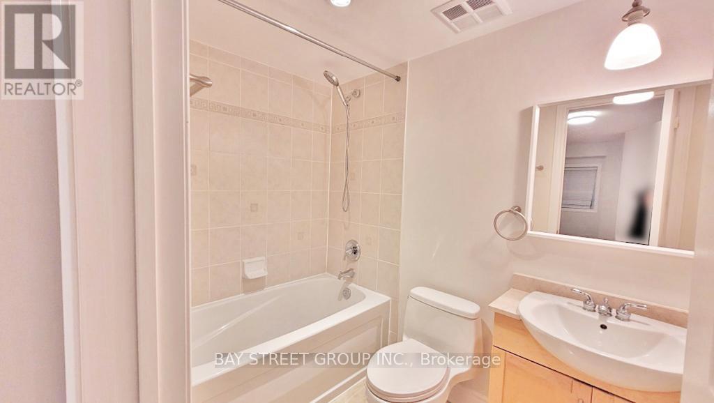 32 - 70 Byng Avenue, Toronto, Ontario  M2N 7L9 - Photo 12 - C13215198