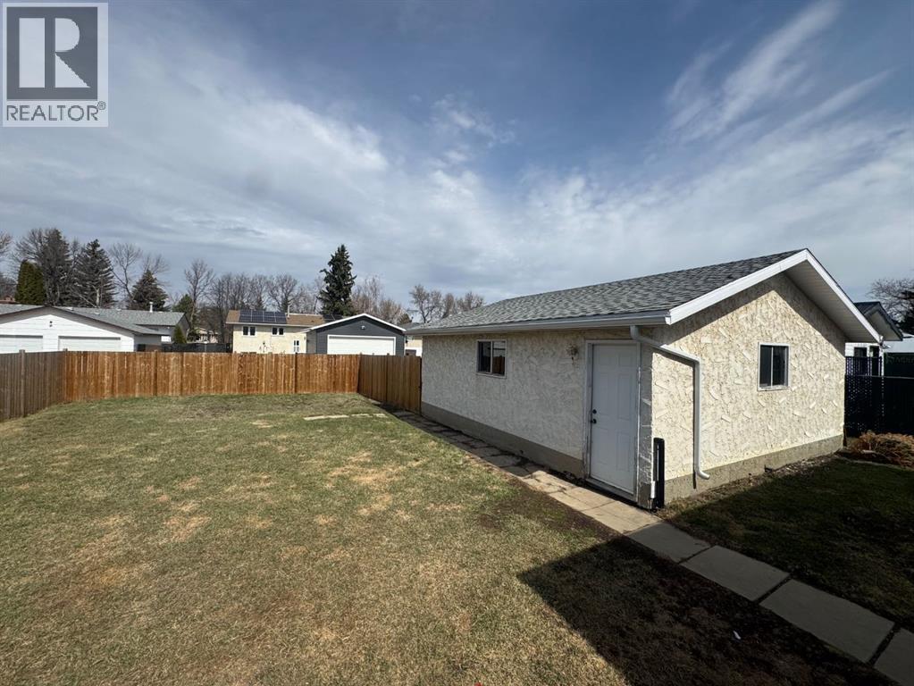 5718 Marler Drive, Camrose, Alberta  T4V 2S8 - Photo 33 - A2307102
