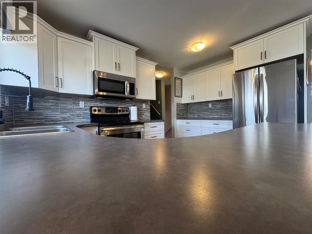 5718 Marler Drive, Camrose, Alberta  T4V 2S8 - Photo 14 - A2307102