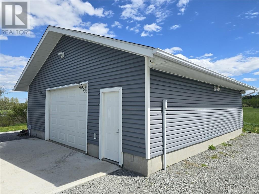 4531 Bidwell Rd, Nemi, Ontario  P0P 1W0 - Photo 3 - 2128168