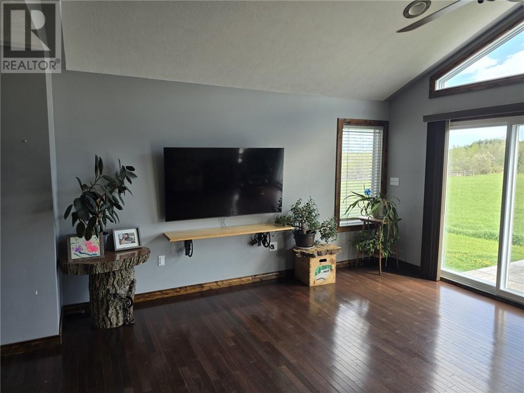 4531 Bidwell Rd, Nemi, Ontario  P0P 1W0 - Photo 7 - 2128168