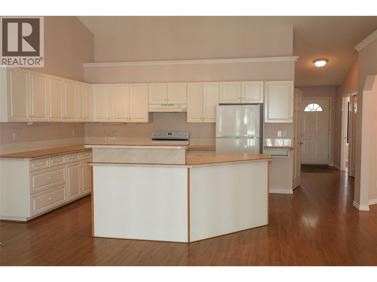 2775 Rotary Drive, Kimberley, British Columbia V1A 3E4 - Photo 4 - 10388753