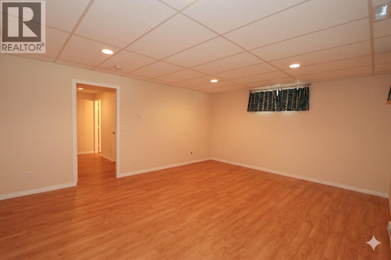 2775 Rotary Drive, Kimberley, British Columbia V1A 3E4 - Photo 30 - 10388753