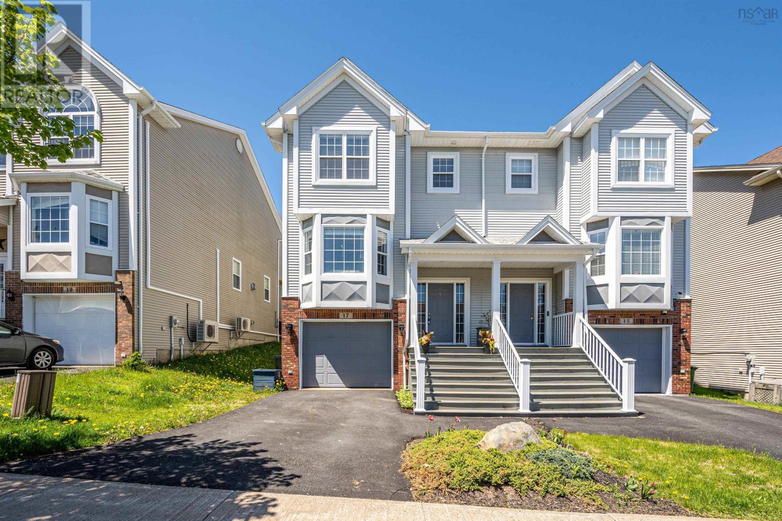 17 Outrigger Crescent, Halifax, Nova Scotia  B3M 4V9 - Photo 1 - 202612511