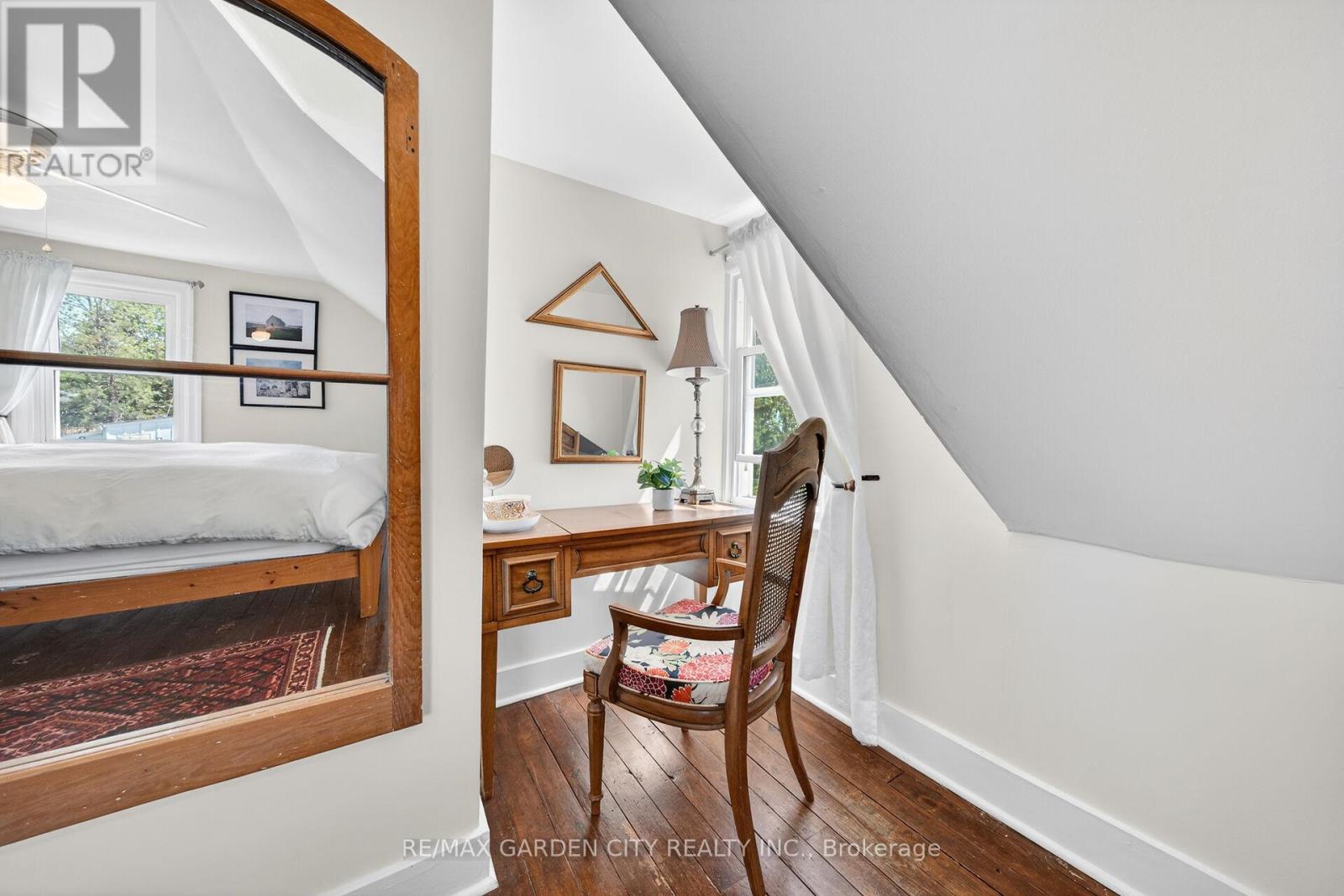 439 Murray Street, Grimsby, Ontario  L3M 3P8 - Photo 25 - X13215496