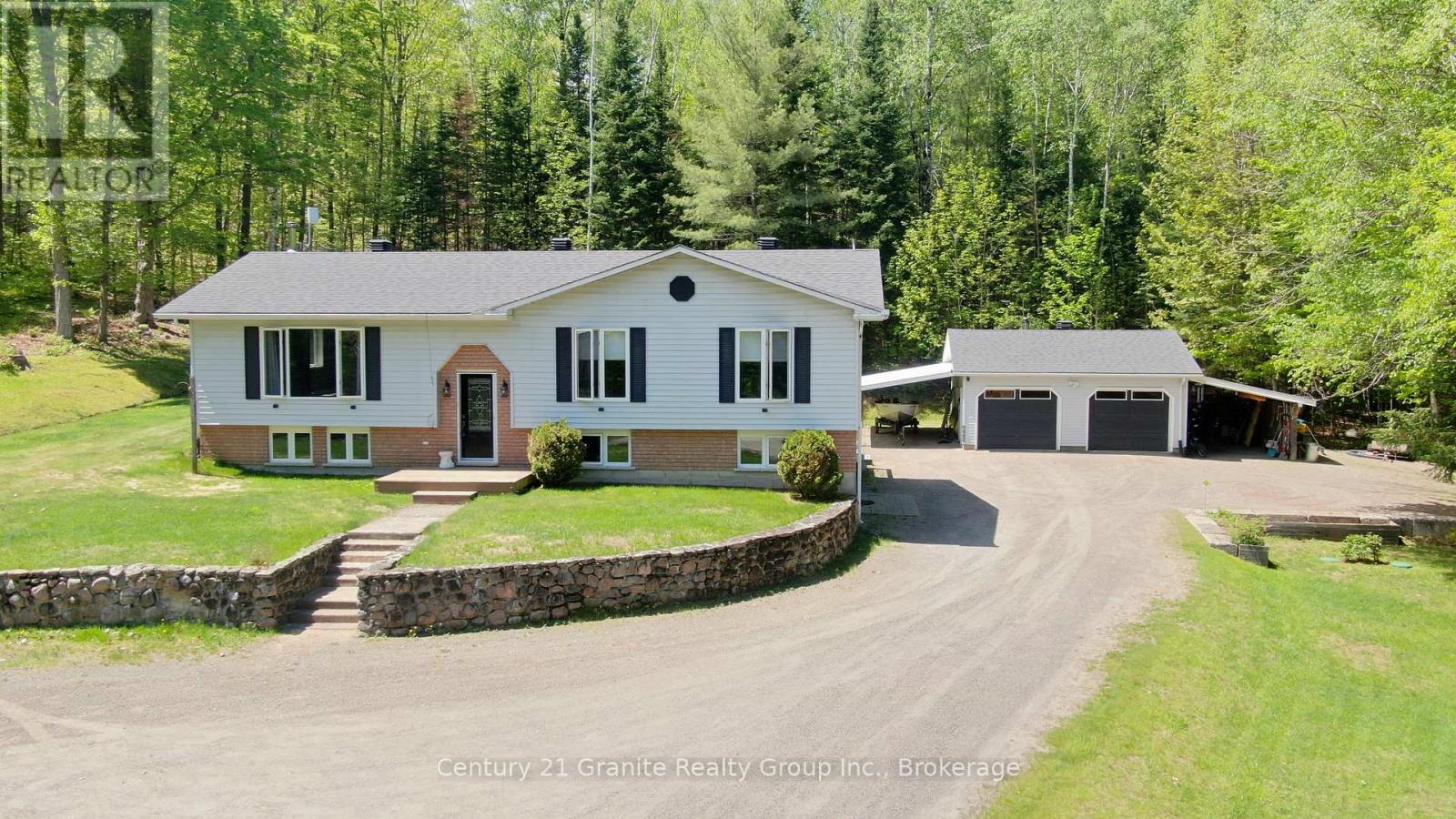 237 CLARK LAKE ROAD, Bancroft, Ontario