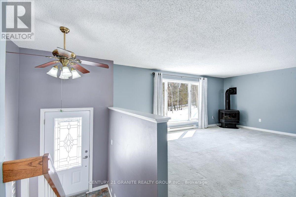 237 Clark Lake Road, Bancroft, Ontario  K0L 1C0 - Photo 6 - X12991028